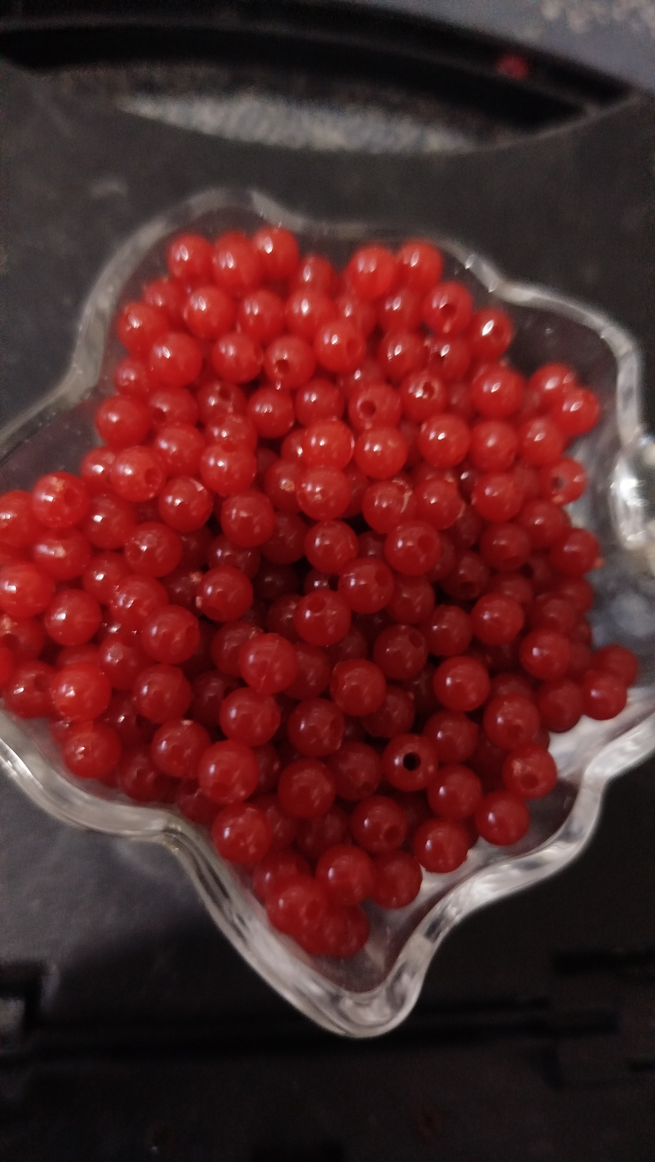مهره پلیمری قرمز تقریبا زرشکی  سایز ۶ بسته  ۱۰۰ گرم